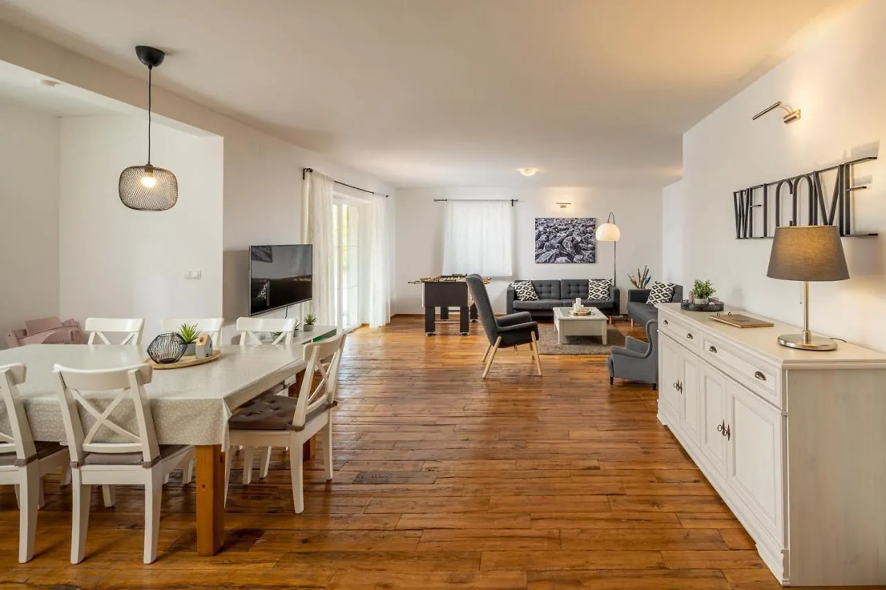 Villa Perla Vrh  0*, Vrh (Krk)